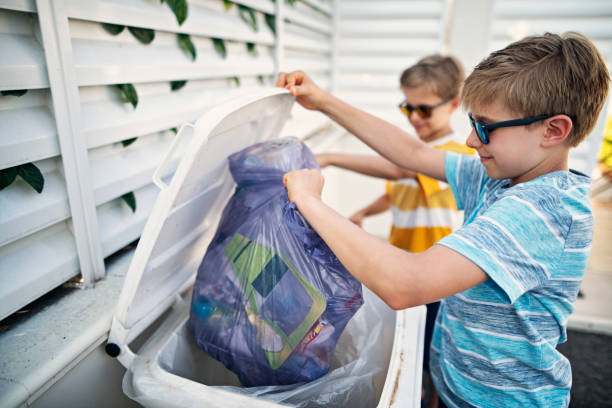 Best Commercial Cleanout Services  in Oak Grove, TN